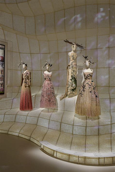 christian dior designer of dreams.